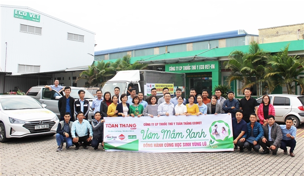 CÔNG TY TNHH DƯỢC ECOVET VINA Tổ chức phát động Chương trình  Ươm mầm xanh - Đồng hành cùng trẻ em vùng lũ ( Tiếp)